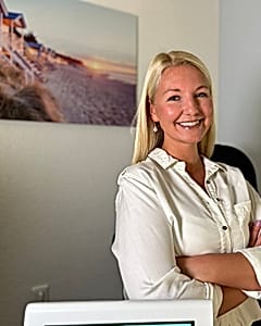 Antonia Tatzki — Propietaria, asesoramiento